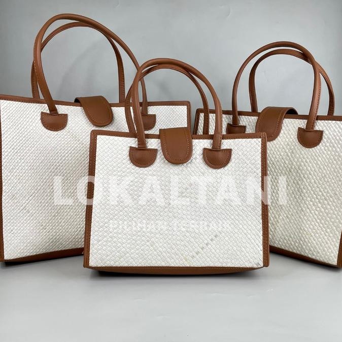 Totebag Pandan Coklat / Tas Handbag Wanita / Tas Anyaman Pandan