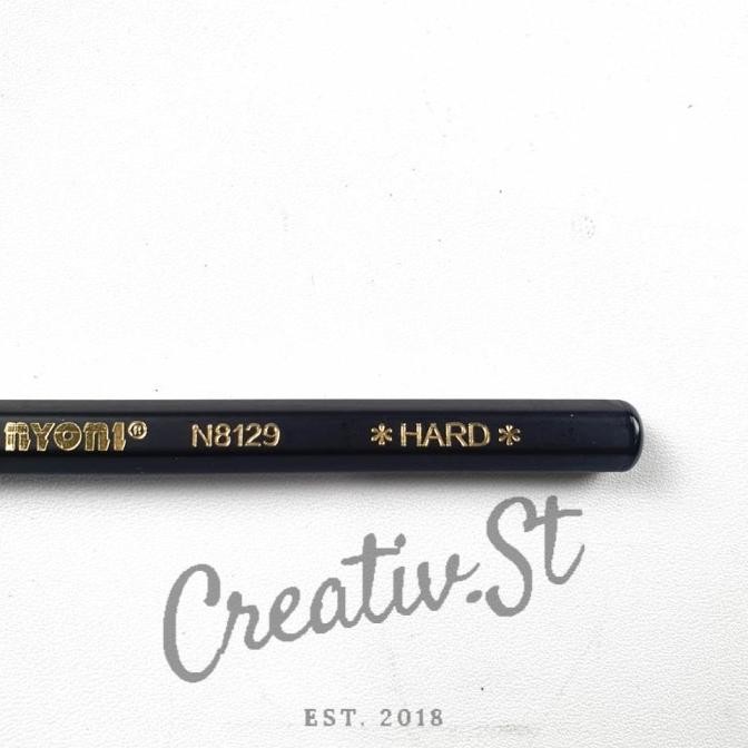 

BEBAS ONGKIR - NYONI Charcoal Pencil Sketch Pensil Sketsa