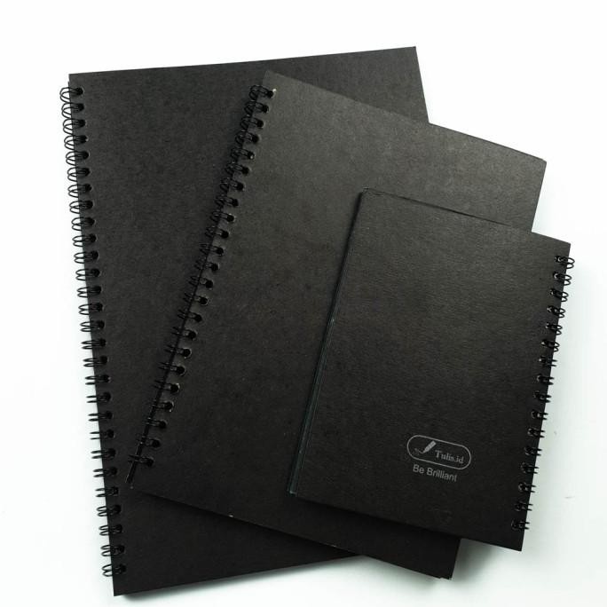 

TERBARU - [Tulis.Id] Basic Black Paper Plain Notebook A5 B5 A6 Polos Hitam