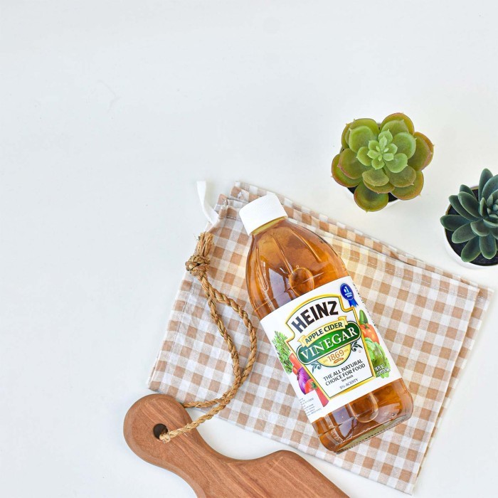 

SALE Heinz Apple Cider Vinegar ( Cuka Apel ) - 473 Ml