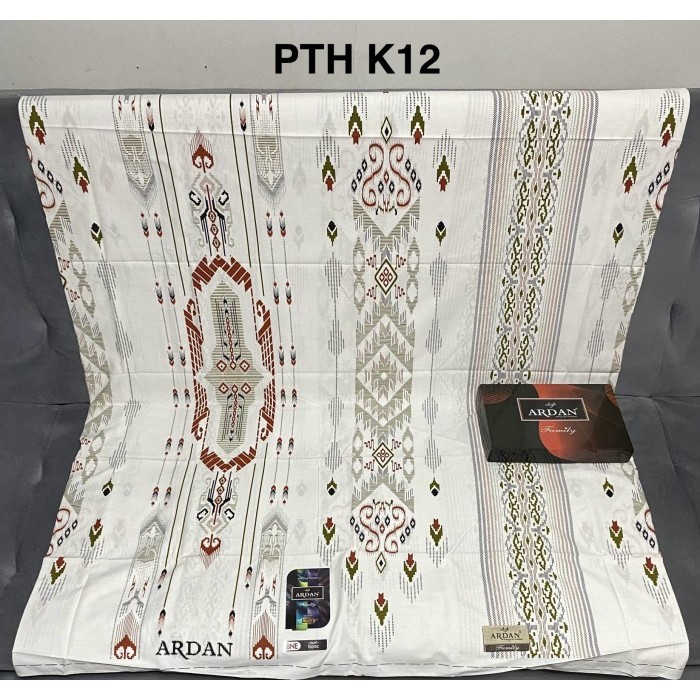 SARUNG ARDAN FAMILY GOLD by KETJUBUNG