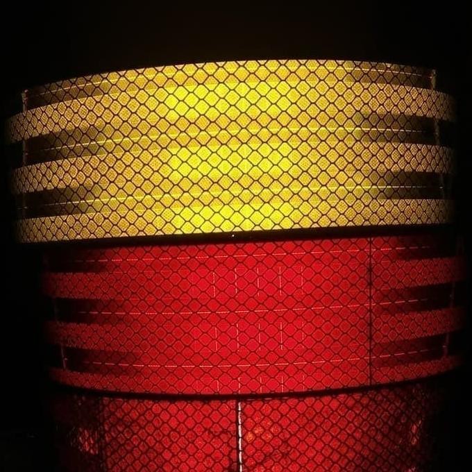 

Stiker Reflector Rambu Nyala Merah - Kuning - Putih - Not 3M EGP