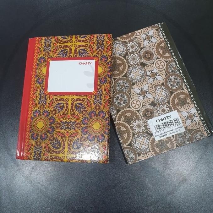 

Buku Hardcover Oktavo 100 Okey