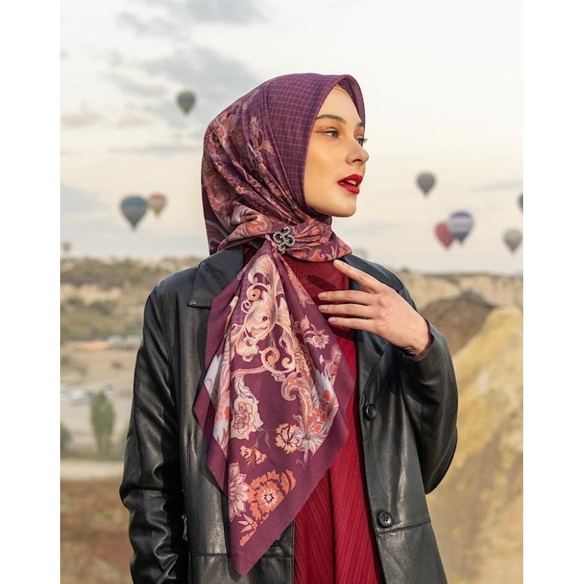 Heaven Lights - Maresha Scarf - Hijab Motif Segi Empat Wanita TT