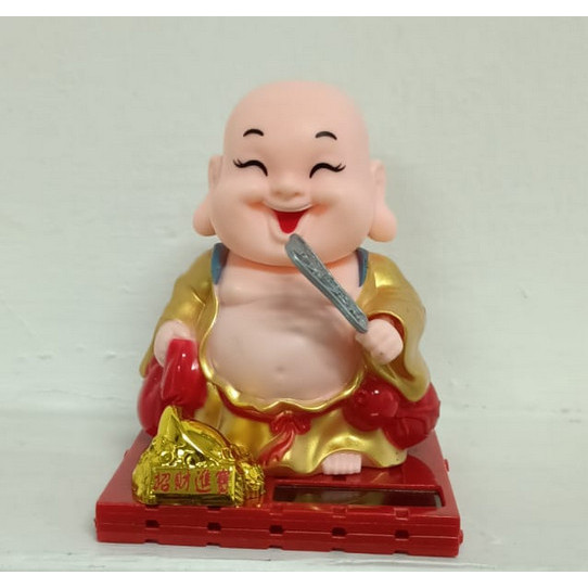 Promo P01 Patung Mainan Solar Boneka Biksu Buddha Kepala Goyang Tenaga Surya