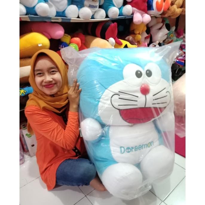 Boneka Doraemon Super Jumbo