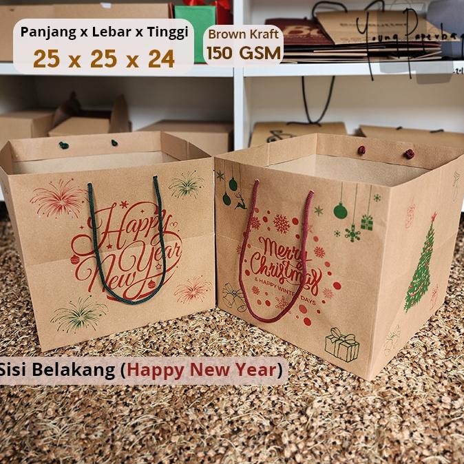 

Paper Bag Brown Kraft Edisi Natal & Tahun Baru Uk. 25 X 25 X 24 (12 Pcs) Mrkt