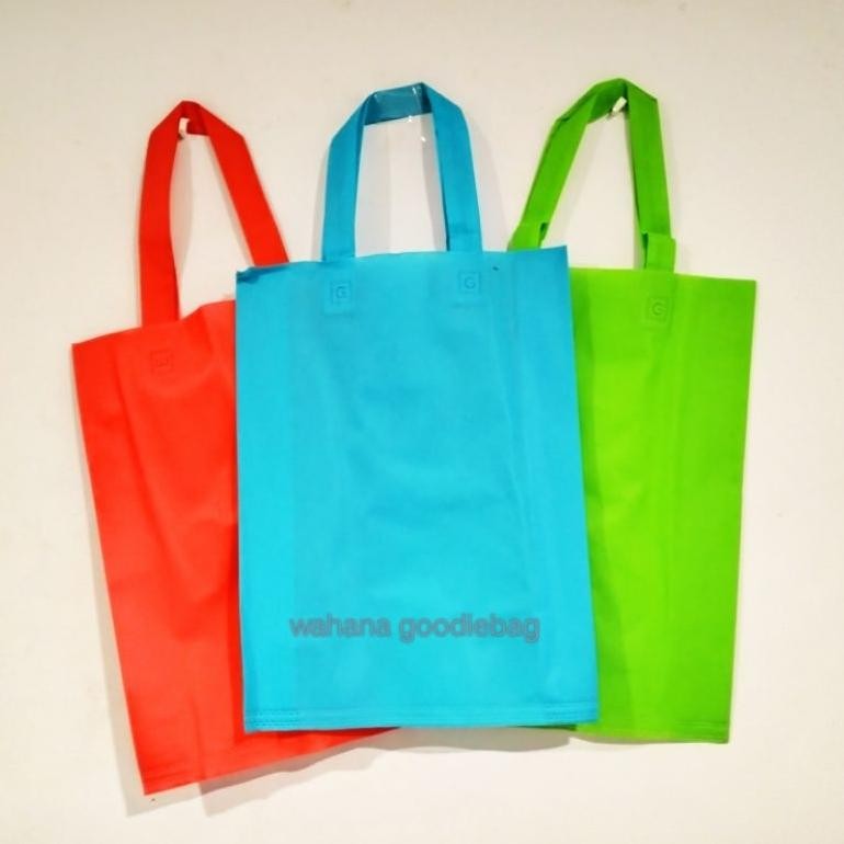 

<WILCO>GOODIEBAG HAMPRES ECO 25X35X8 LIPAT SAMPING 65GSM (12PCS)