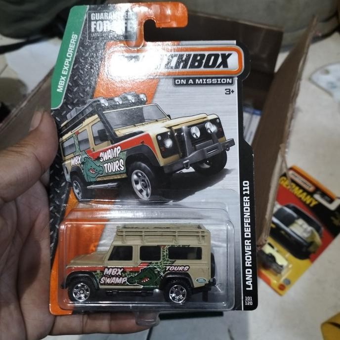 Matchbox Land Rover Defender 110