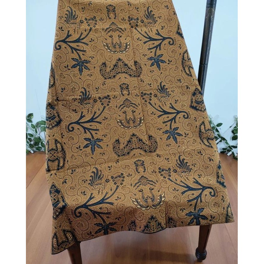 Kain Jarik Batik SOLO (genes/semi tulis) motif sogan wahyu tumurun