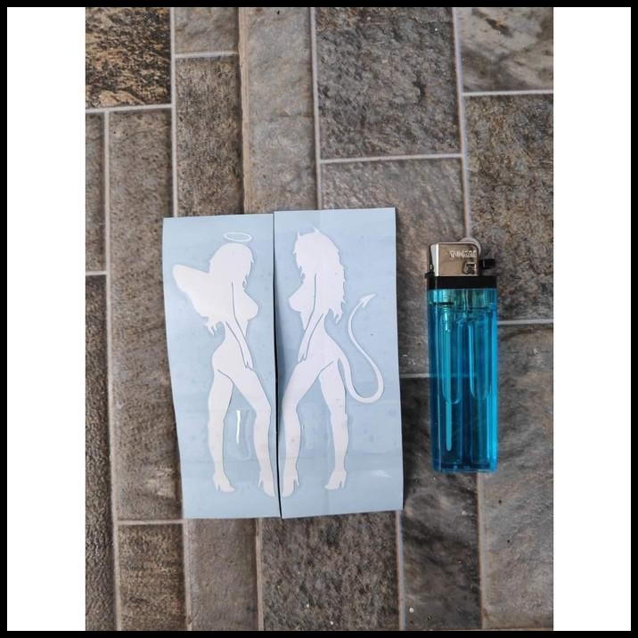 

BEST DEAL CUTTING STIKER NAKED DEMON GIRL MOTOR HELM LAPTOP CASE HP TAS BUKU JDM !!!