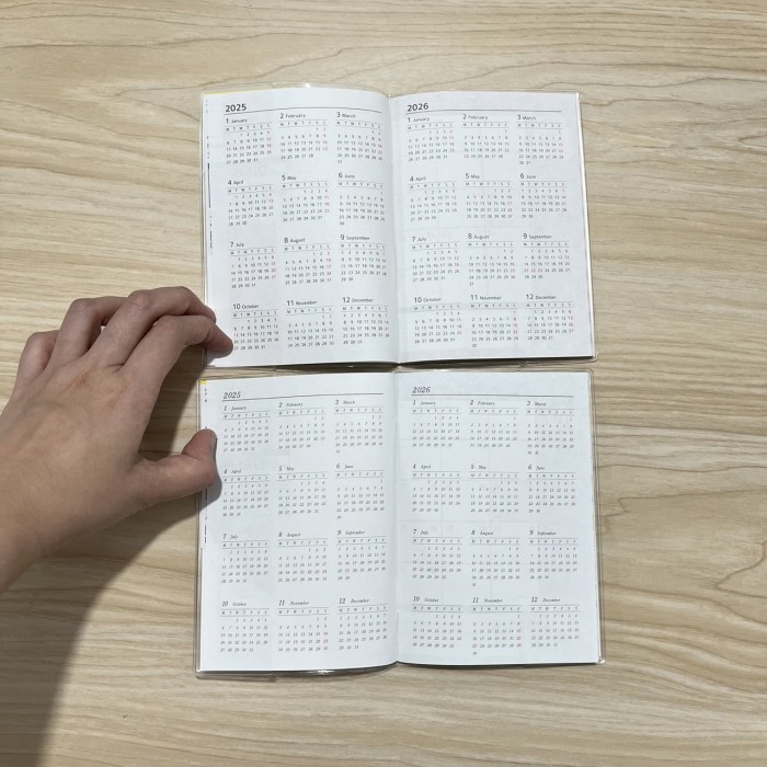 

Diary 2025 Schedule Book Yamano A6 Sanrio Cinnnamoroll Cogimyun Pochacco Planner Journal Book Buku