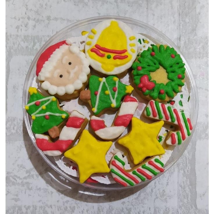 

deon cookies karakter natal