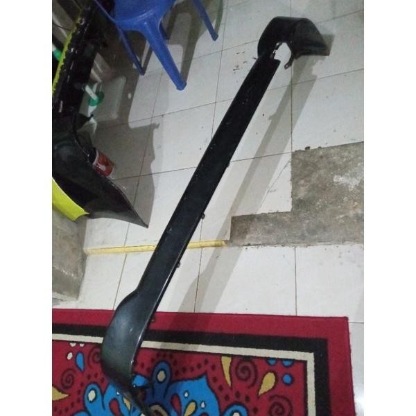 Body Kit Belakang Toyota Avanza S