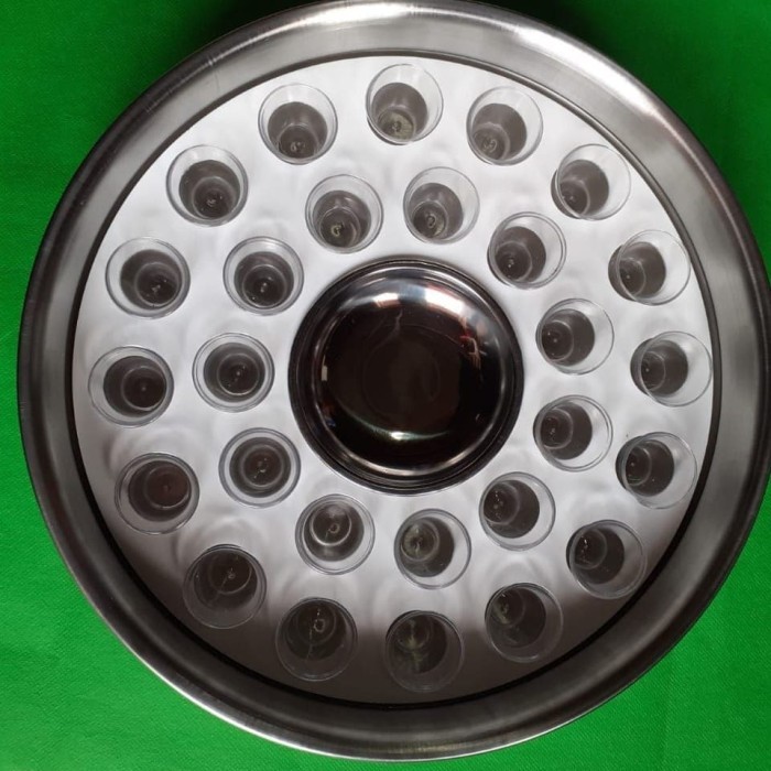 Nampan Perjamuan Kudus