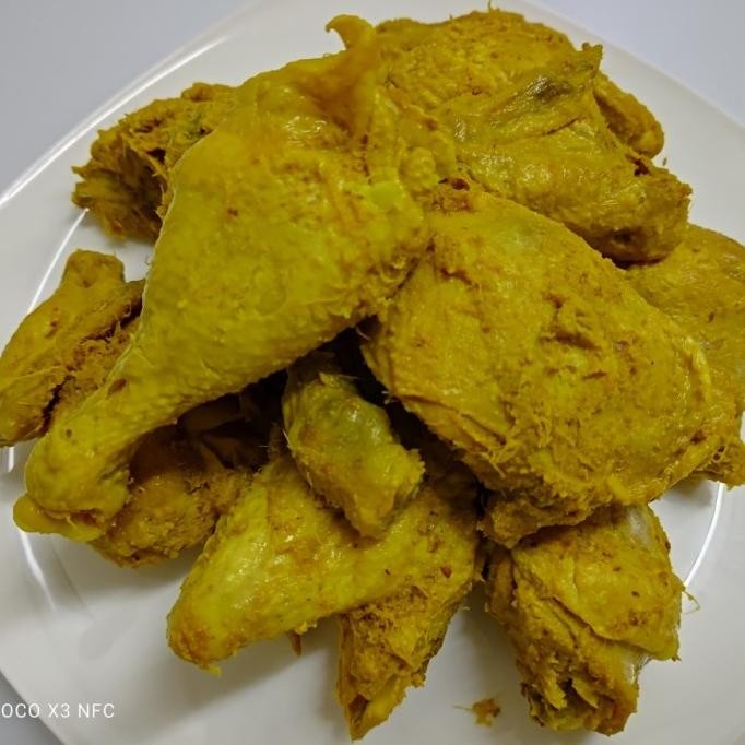 

Ayam Goreng Kremes Frozen Lengkuas 1 Ekor 950 Gram | Empuk dan Gurih TAC