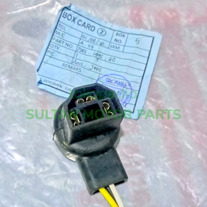 SOKET LAMPU DEPAN UTAMA AVANZA XENIA LAMA NON LED