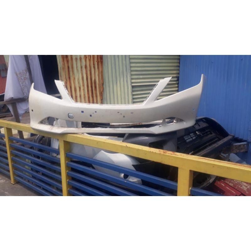 Bemper Bumper Depan Toyota Camry 2013