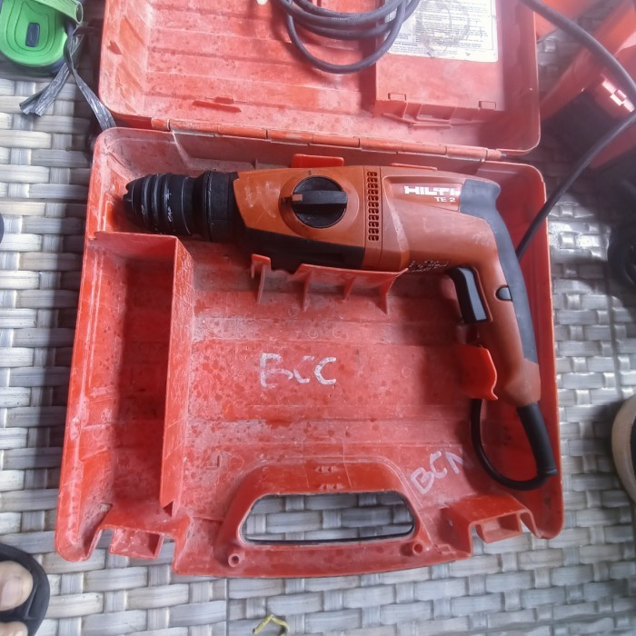 Second Hilti Te 2 Rotary Hammer Drill