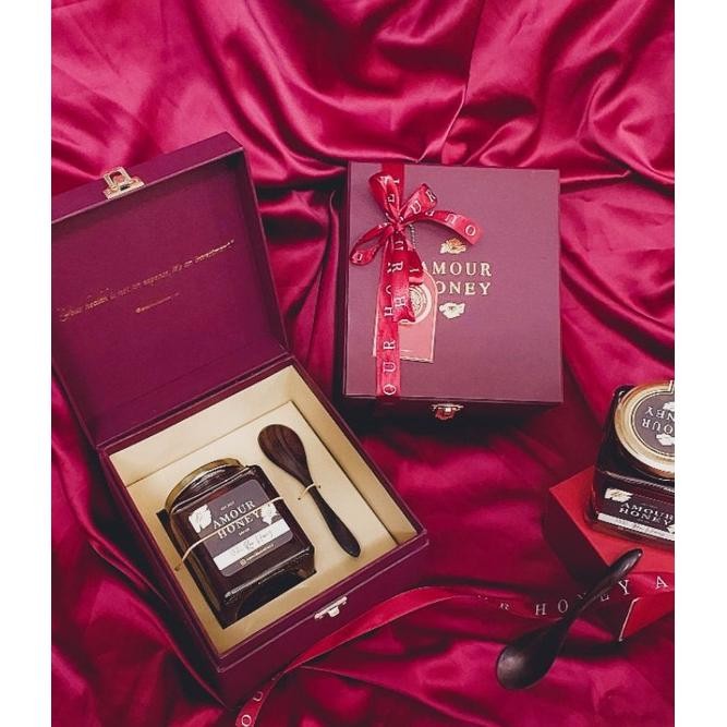 

Amour Honey Premium Box Hampers - Hampers Natal Premium