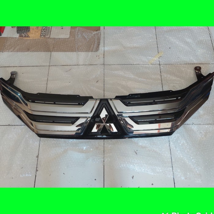 GRILL MITSUBISHI XPANDER ORIGINAL