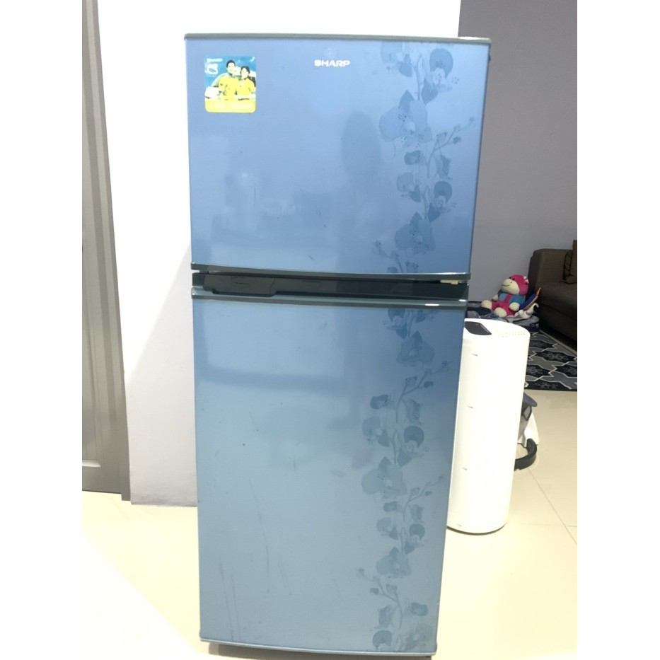 KULKAS SHARP 2 PINTU LOW WATT SJ 196