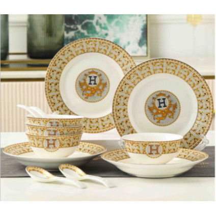 H PLATE SET TABLEWARE 28/60 PCS / SET PIRING MEWAH GOLD HERMES IMPOR