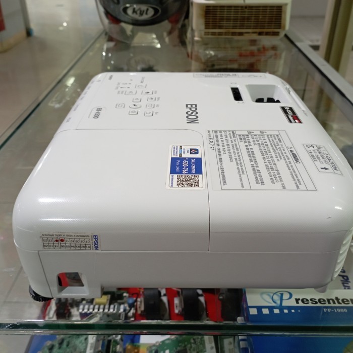 Proyektor Bekas Epson Eb X500 Seperti Baru Terbaru 100 % Original