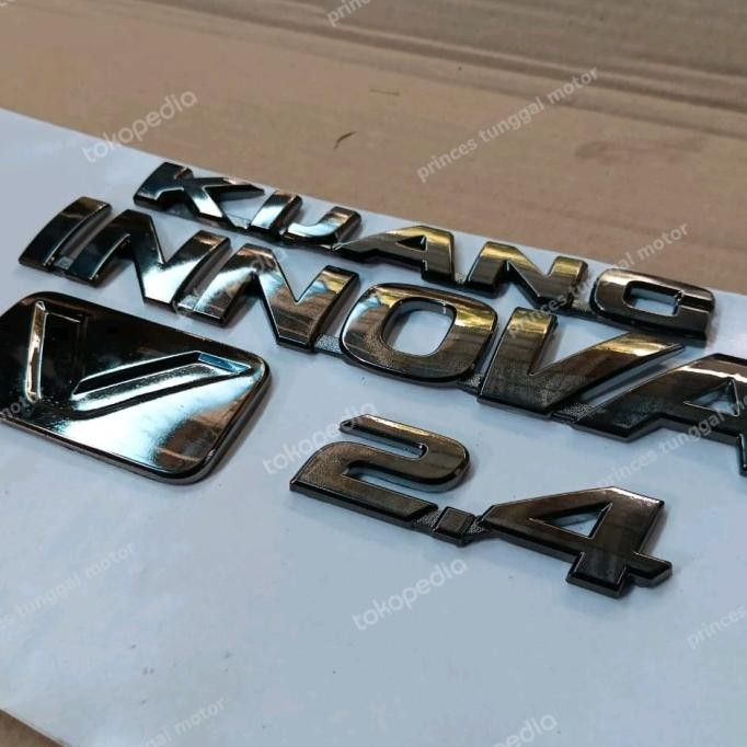 Tulisan Emblem LoGo buat Innova Reborn Black Chrome