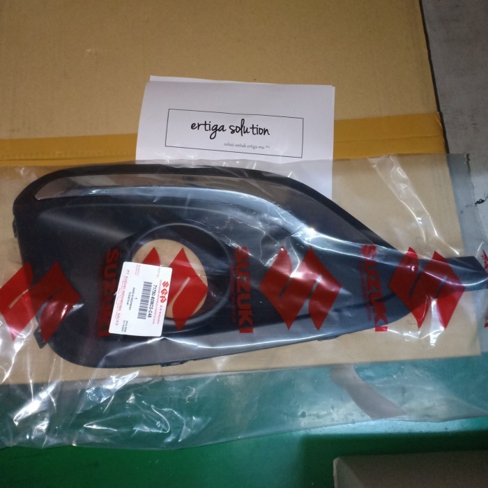 COVER FOGLAMP ERTIGA CHROME 2015 2017 SGP