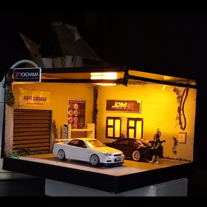 diorama bengkel bekas