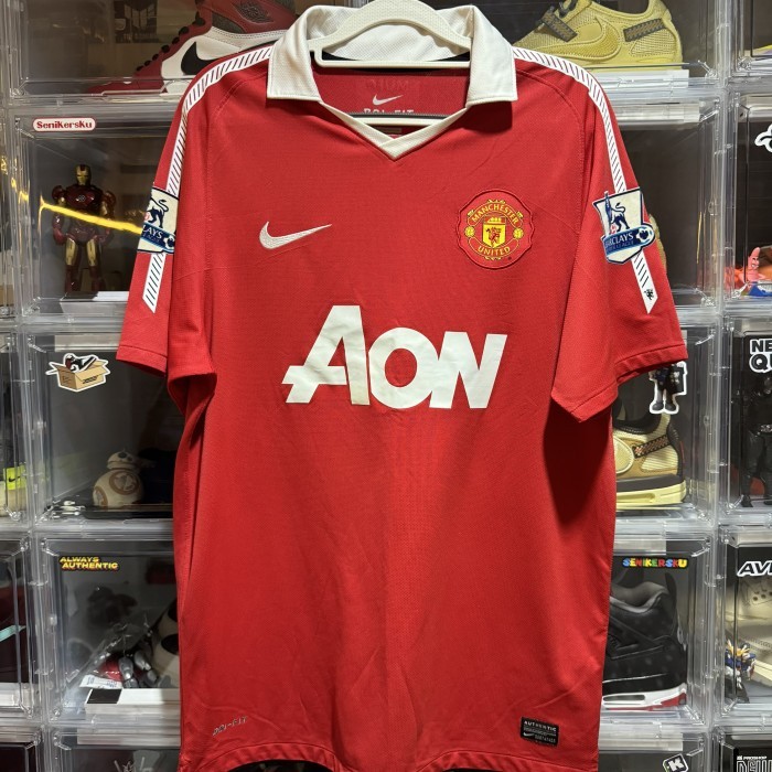 MANCHESTER UNITED HOME 2010/2011 JERSEY ORIGINAL