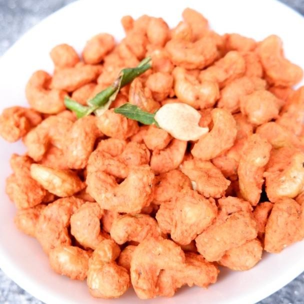 

Kacang Mede Goreng Thailand ( Ada Daun Jeruk ) 500 Gram