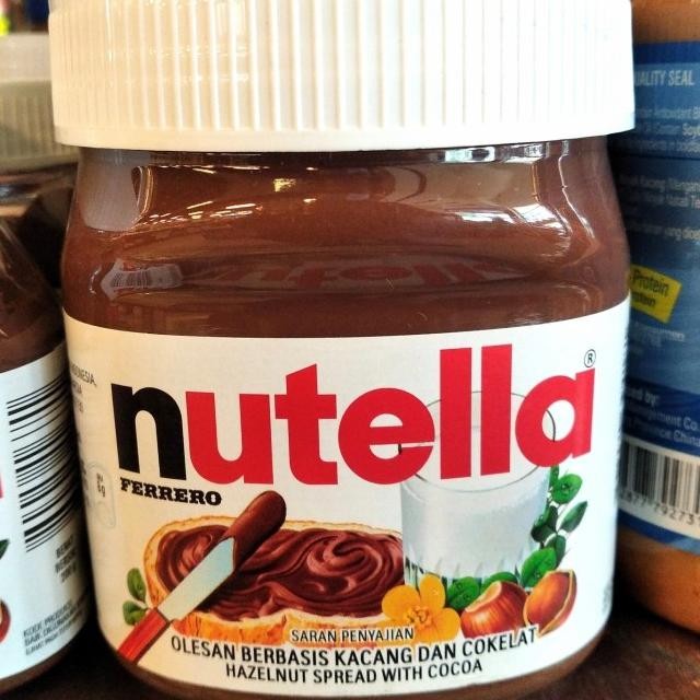 

Nutella Selai Coklat Hazelnut 350Gr