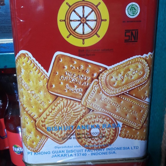 

biskuit khong guan 1 kaleng