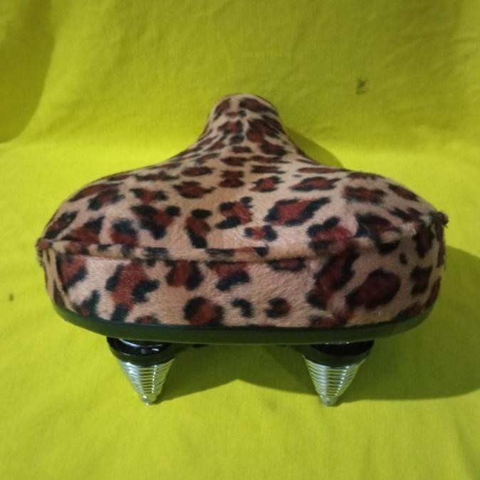 Sedel Sepeda Cruiser Leopard 2112