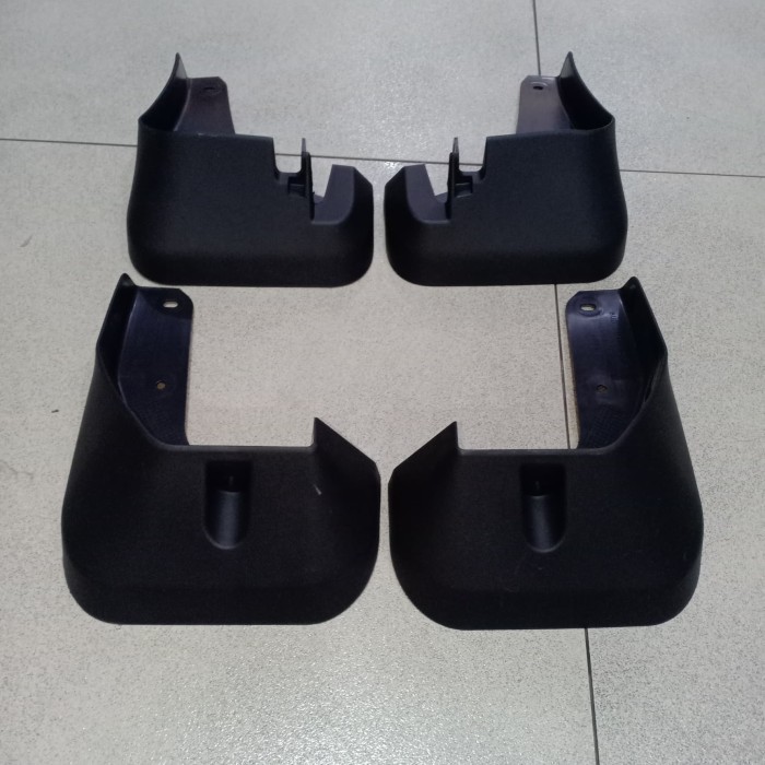 Mud Guard Xenia Type Deluxe 2016-2018 Ori