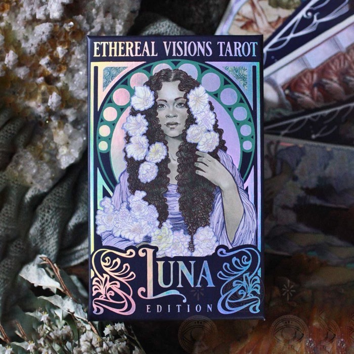 

TERBARU Ethereal Visions Tarot: Luna Edition Tarot Deck by Matt Hughes