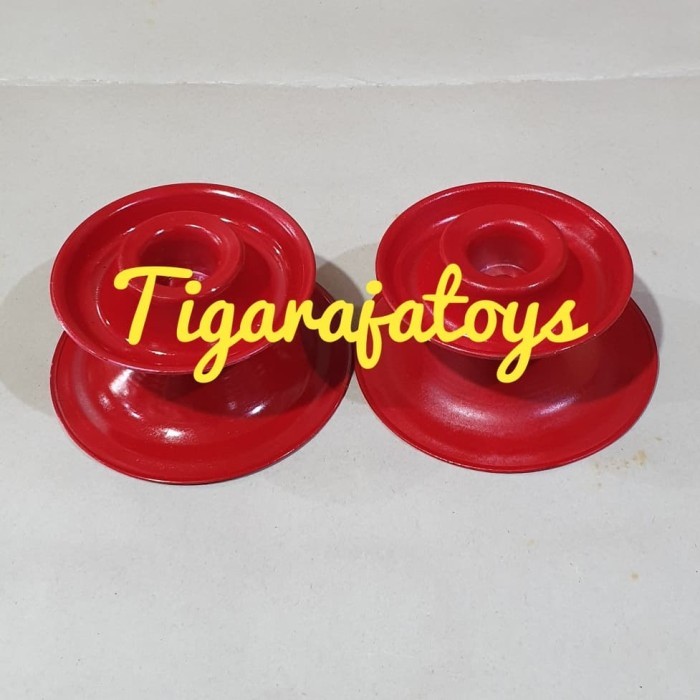 Kaki Lilin / Tempat Lilin Warna Merah Sepasang