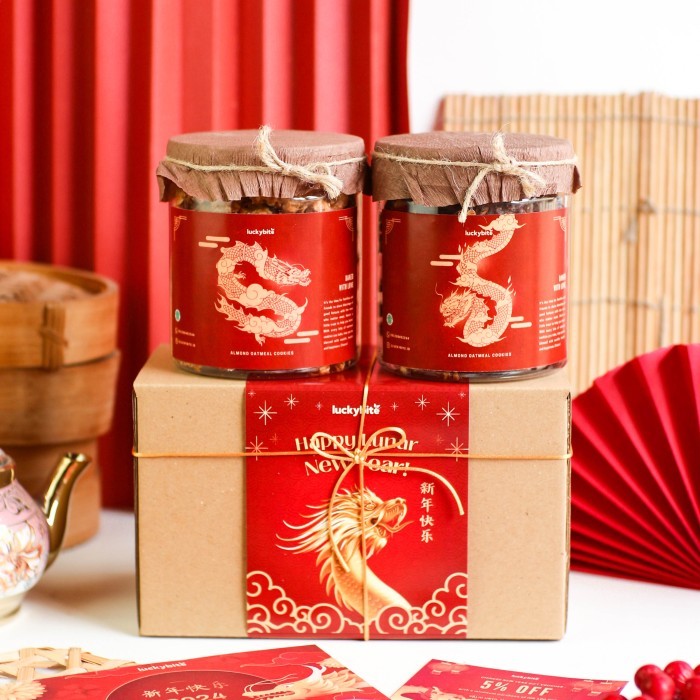 

Imlek Hampers Imlek SET A - Cookies 2 Jar FREE Greeting Card Pita !NEW