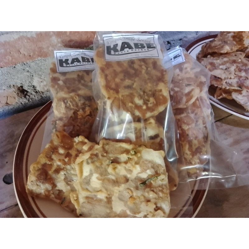 

Tempe Kripik Benguk