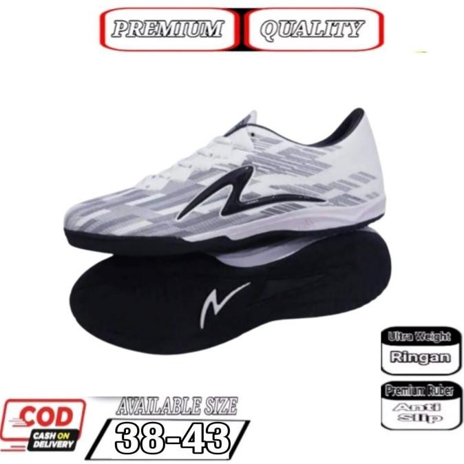 SEPATU FUTSAL SPECS INFINITY