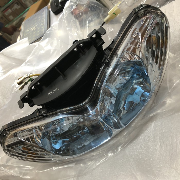 Lampu Depan Jupiter Z. 5Tp-H4300-00