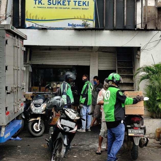 

Tepung Teru Lencana Merah Bogaari 25G Groir