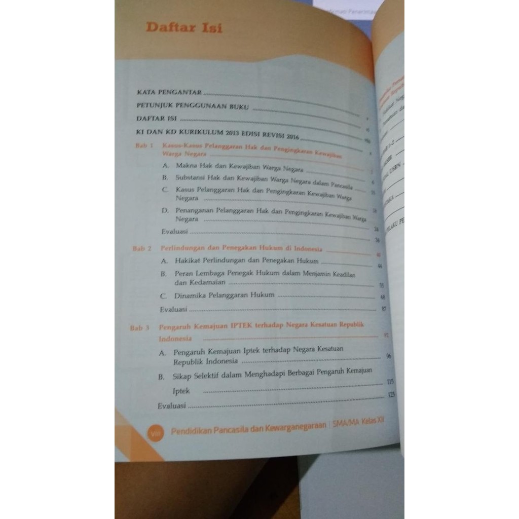 

PENDIDIKAN PANCASILA DAN KEWARGANEGARAAN 3 SMA/MA KELAS XII ( K13N )