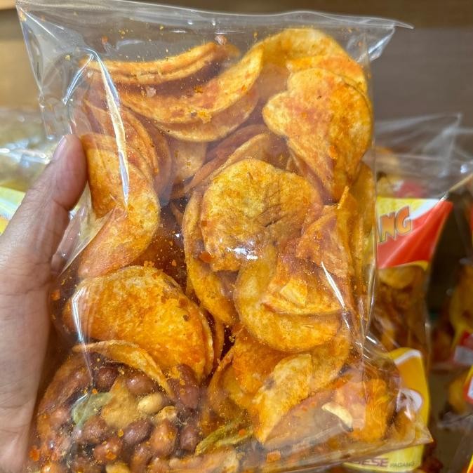

READY STOCK KERIPIK KENTANG ASESE BALADO !!!!!