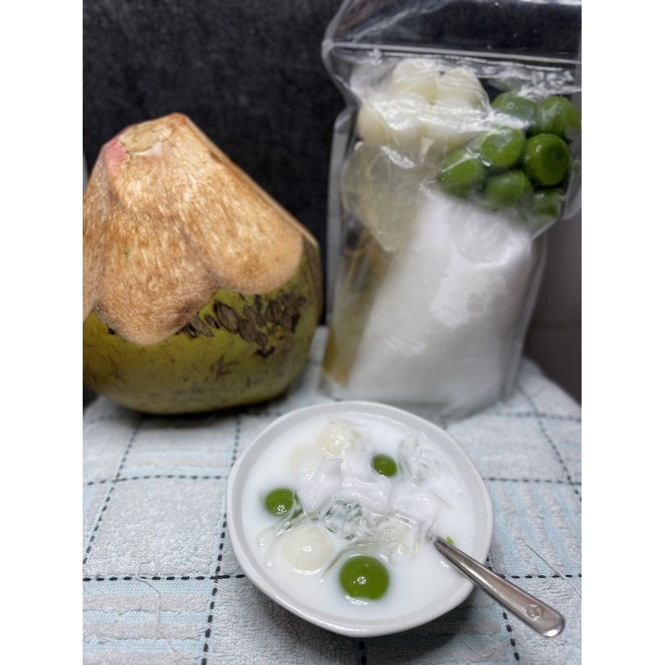 

Es Jelly Kelapa Muda - Dessert Coconut Jelly BIG SALE