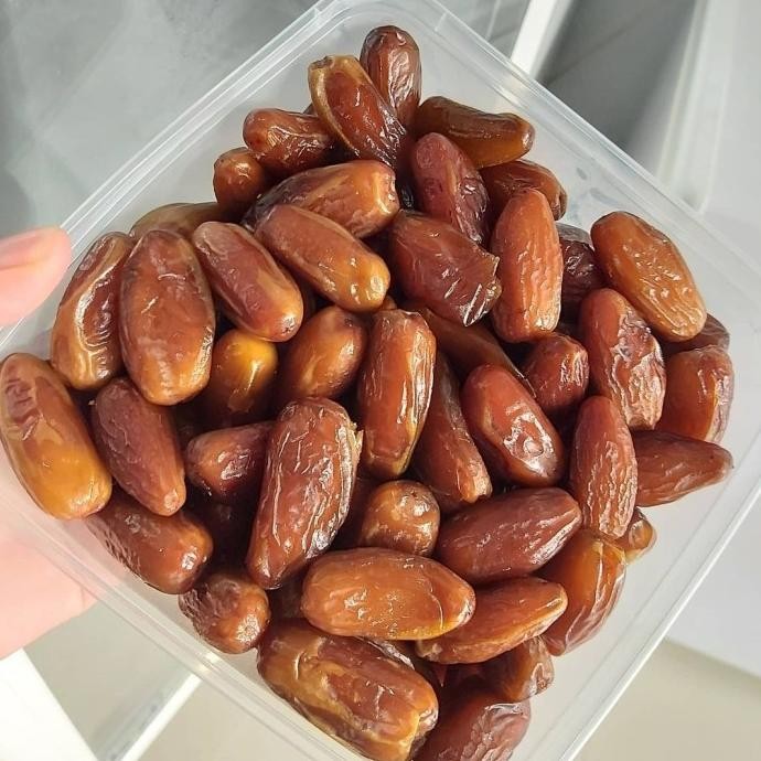 

Baru Kurma Tunisia Madu 1 Kg Premium Nontangkai - Deglet Nour