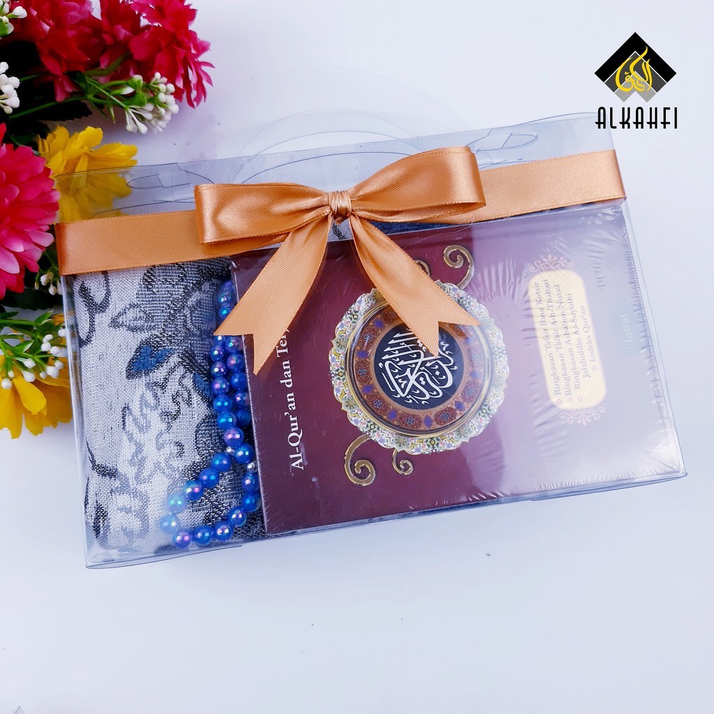 Cuci Gudang Souvenir Sajadah Besar Arbain & Al Quran Terjemah Kecil Ukuran A6 - Packing Mika Oleh