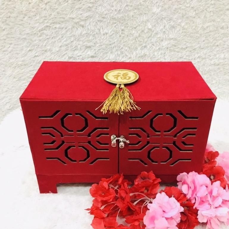 

BR - Kotak jendela / box imlek/ parcel imlek / hampers imlel / sanjit TERLARIS